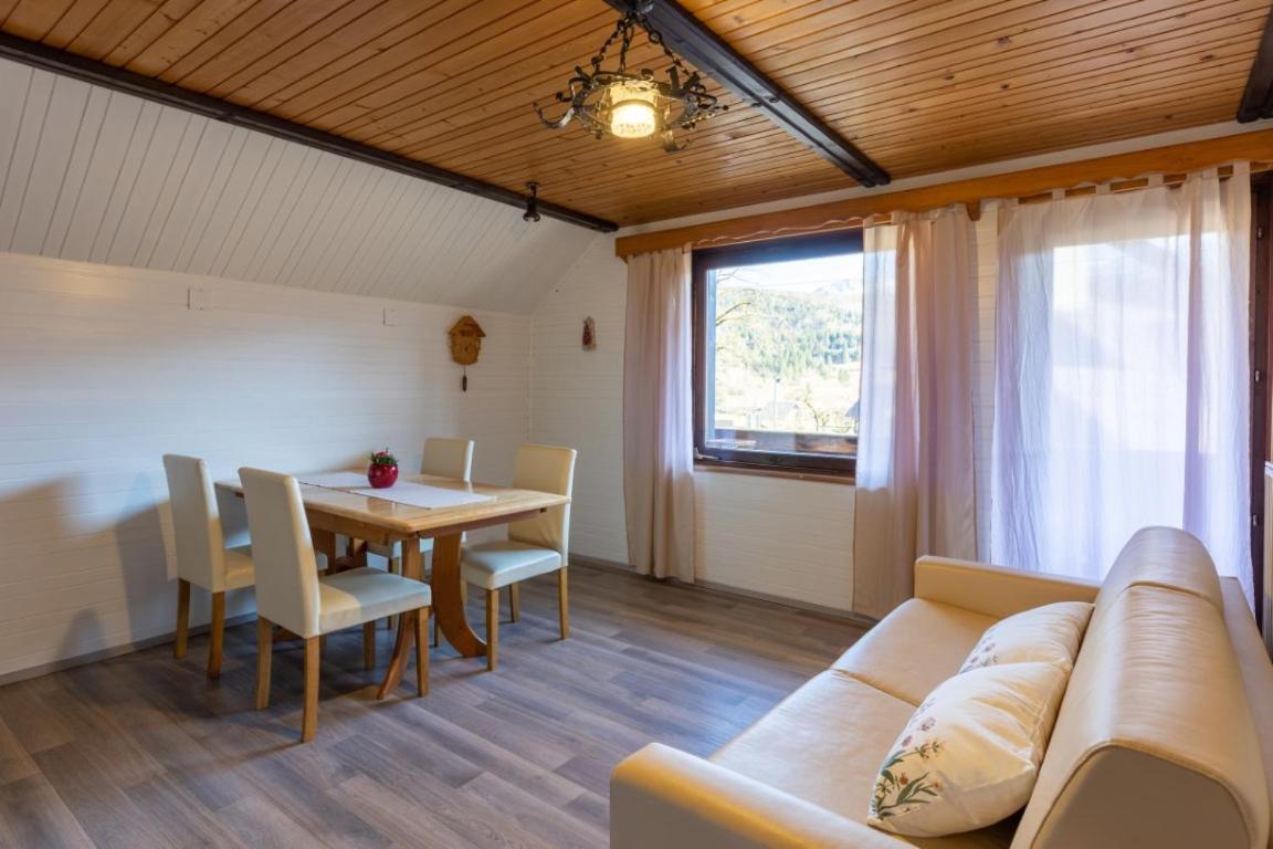Apartment And Room Mateja Kovacic Bohinj Esterno foto